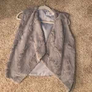 Jack vest